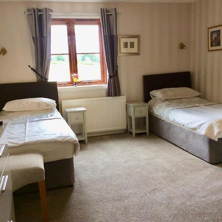 بالّوتْشْ Ardoch Cottage Bed & Breakfast المظهر الخارجي الصورة